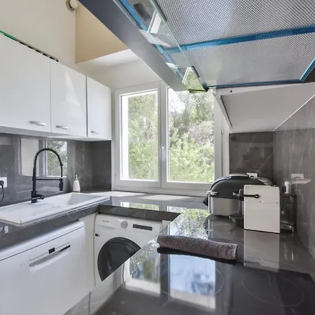 The White House Beausoleil- Monaco Border Waterfall & View Of Sea And Monaco