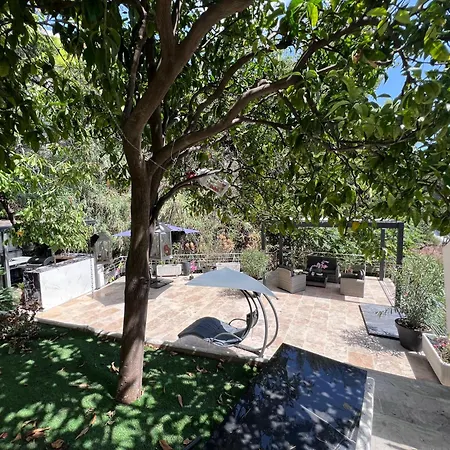 The White House Beausoleil- Monaco Border Waterfall & View Of Sea And Monaco Villa