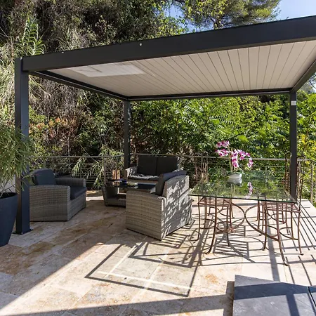 The White House Beausoleil- Monaco Border Waterfall & View Of Sea And Monaco Villa